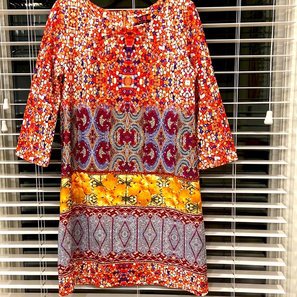Isle by Melis Kozan Vivid Mozaic Dress sz. S